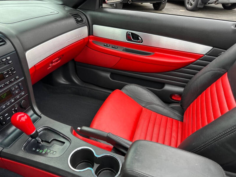 2002 Ford Thunderbird Deluxe