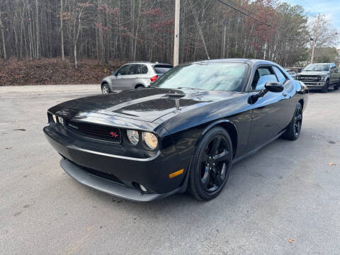 2013 Dodge Challenger for sale at GEORGIA AUTO DEALER LLC in Buford GA