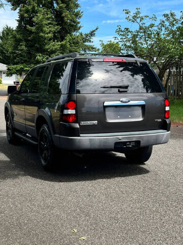 2006 Ford Explorer XLT