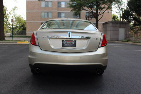 2011 Lincoln MKS