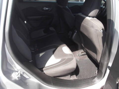 2017 Jeep Cherokee Sport Altitude