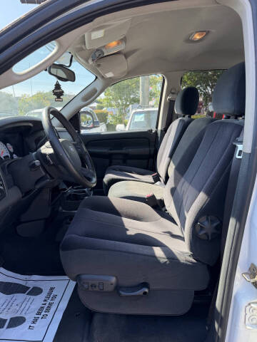 2004 Dodge Ram 1500 SLT