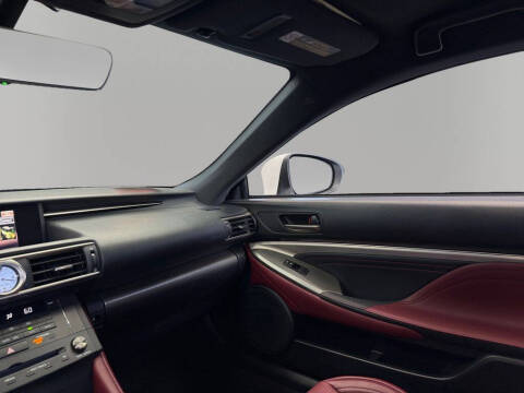 2016 Lexus RC 200t