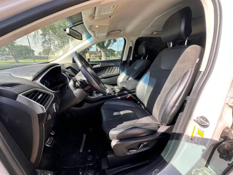 2015 Ford Edge Sport