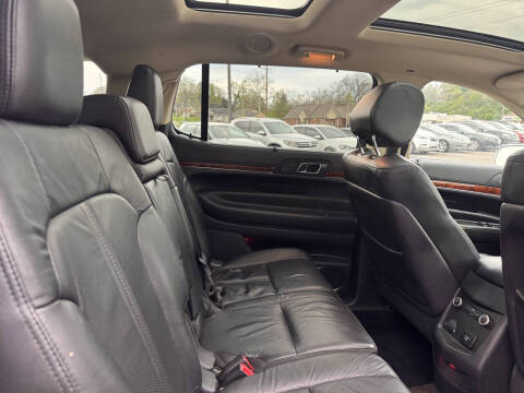2019 Lincoln MKT Reserve
