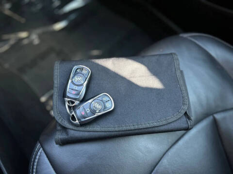 2017 Buick LaCrosse Essence