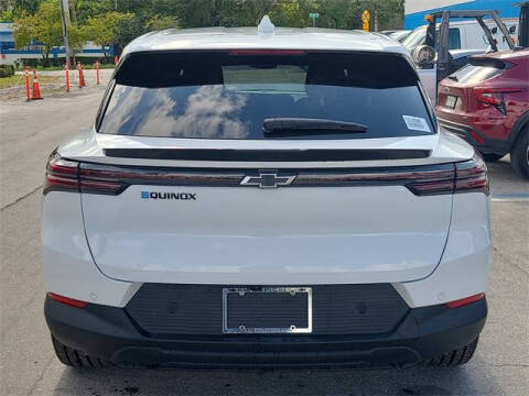 2026 Chevrolet Equinox EV LT 1
