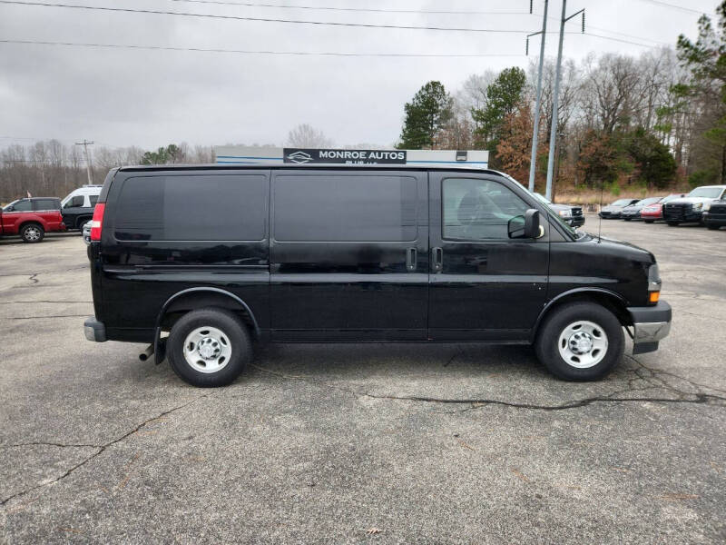 2017 Chevrolet Express 2500