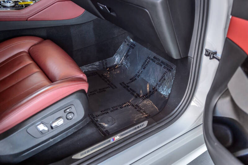 2021 BMW X6 xDrive40i