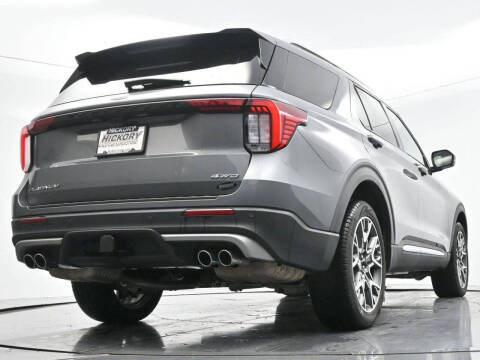 2025 Ford Explorer Platinum