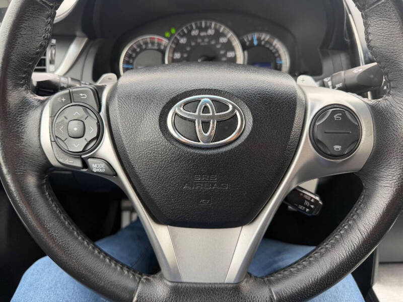 2012 Toyota Camry SE