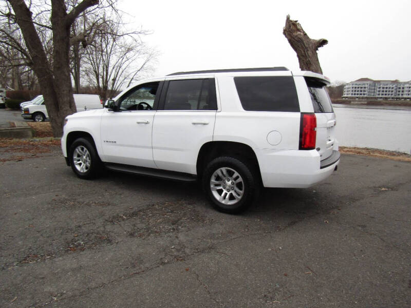 2019 Chevrolet Tahoe LS photo 42