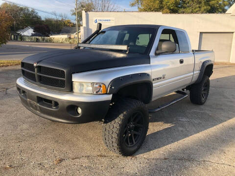 2001 Dodge Ram Pickup 1500 for sale at paniagua auto sales 3 in Dalton GA