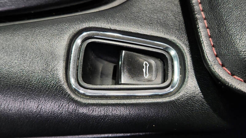 2019 Aston Martin DB11 Volante