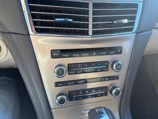 2012 Lincoln MKT
