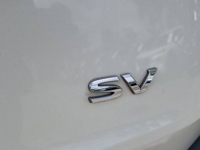 2022 Nissan Rogue SV