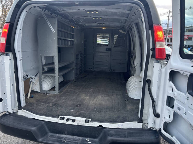 2016 Chevrolet Express 2500