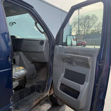 2011 Ford E-Series E-350 SD