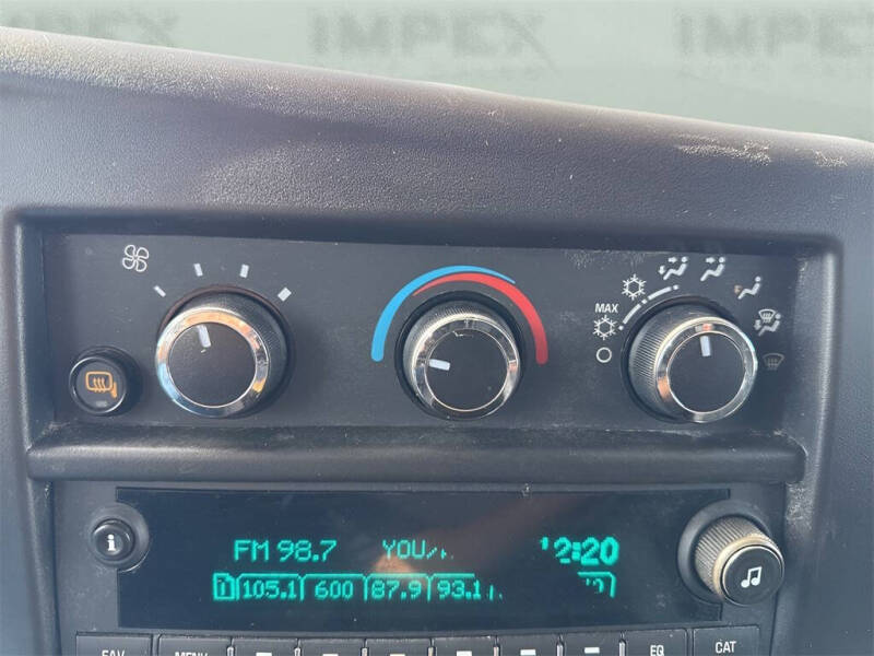 2023 Chevrolet Express 2500