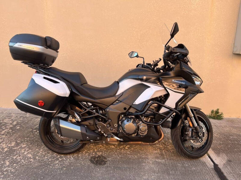 2019 Kawasaki Versys 1000 SE LT+