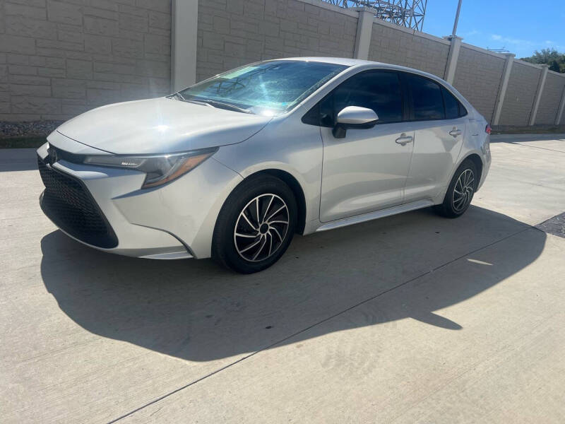 2022 Toyota Corolla LE photo 32