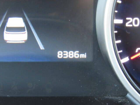 2023 Kia Carnival LX