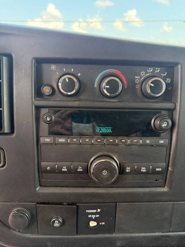 2016 Chevrolet Express LS 3500