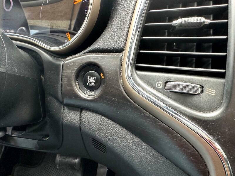 2015 Jeep Grand Cherokee Laredo