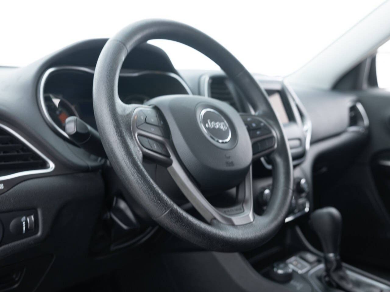 Used Car 2020 Jeep Cherokee  Latitude 4x4 4dr Suv For Sale Under $20,000 In Coal City, Illinois