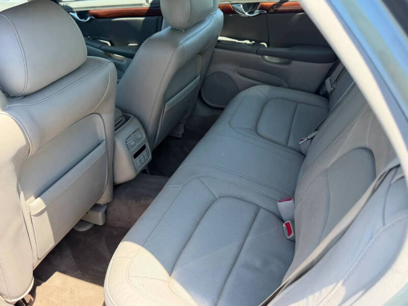 2005 Cadillac DeVille