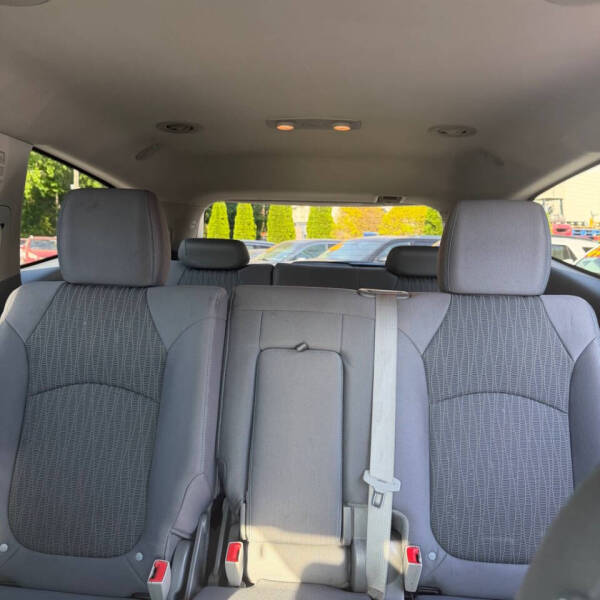 2013 Chevrolet Traverse LS
