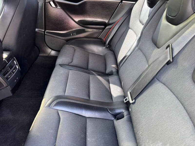 2018 Tesla Model S 75D