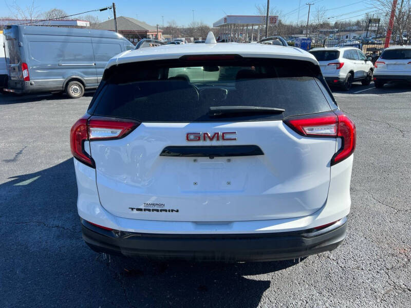 2022 GMC Terrain SLE