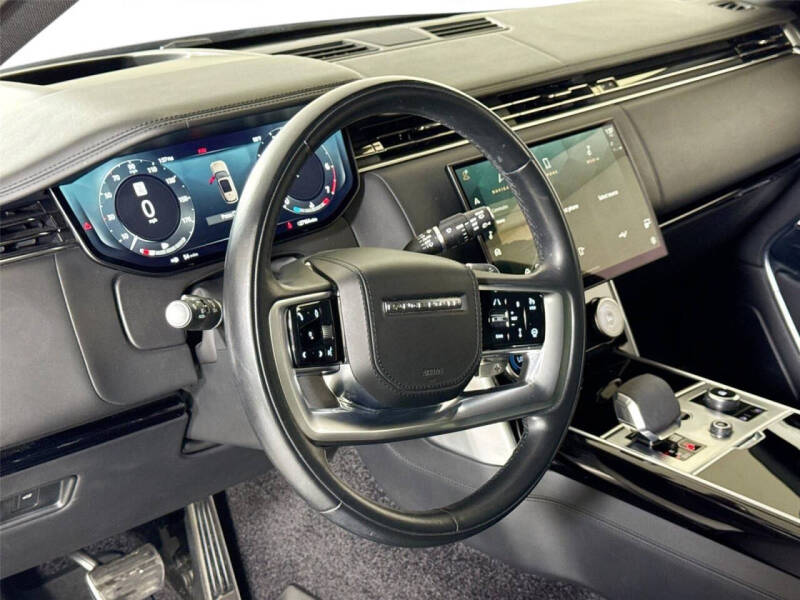 2023 Land Rover Range Rover P530 SE