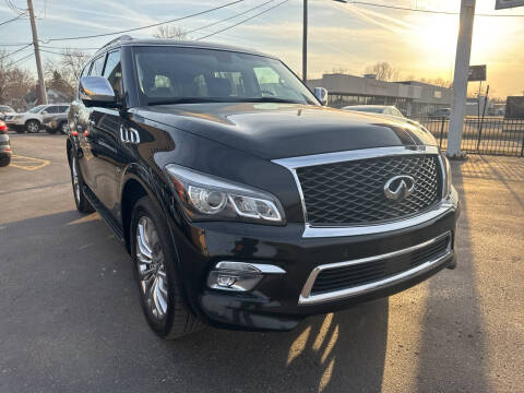 2016 Infiniti QX80 for sale at Summit Palace Auto in Waterford MI