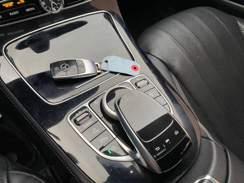 2017 Mercedes-Benz E-Class E 300 4MATIC