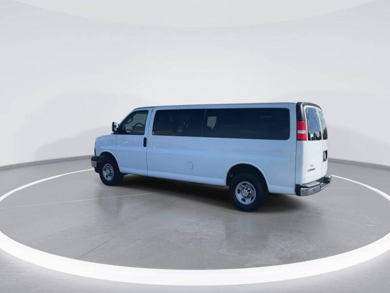 2023 Chevrolet Express LT 3500