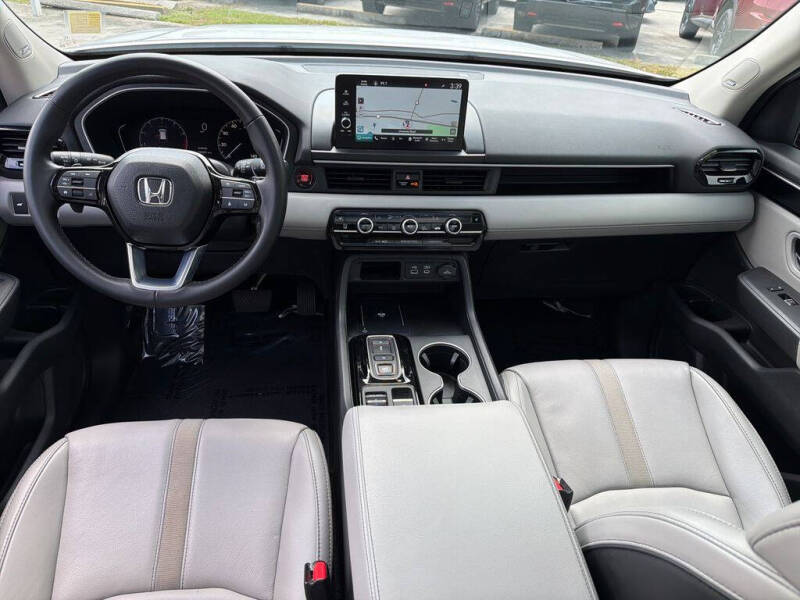 2024 Honda Pilot Touring