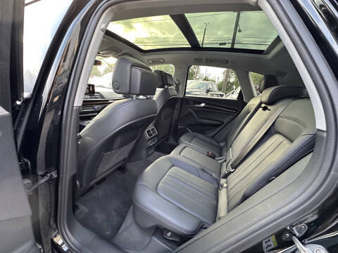 2018 Audi Q5 2.0T quattro Premium Plus