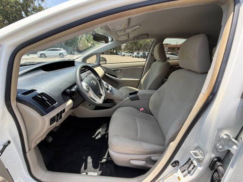 2013 Toyota Prius Three