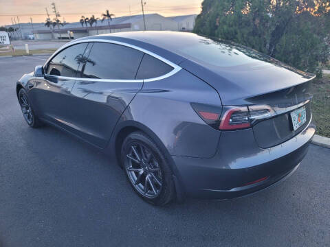 2019 Tesla Model 3 Standard Range Plus