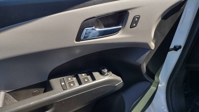 2016 Chevrolet Sonic LT Auto