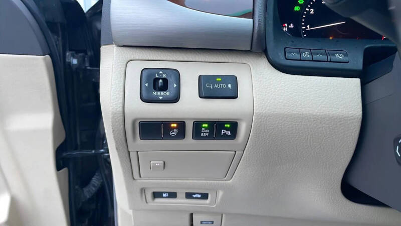 2016 Lexus LS 460