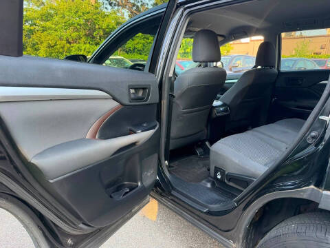 2015 Toyota Highlander LE Plus