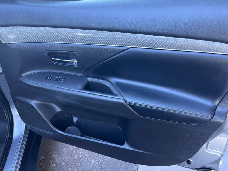 2019 Mitsubishi Outlander