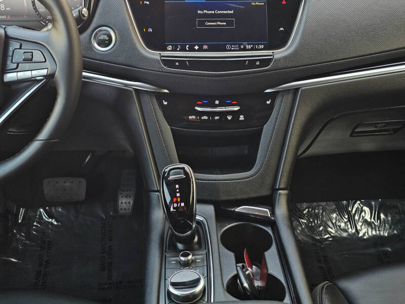 2024 Cadillac XT6 Luxury