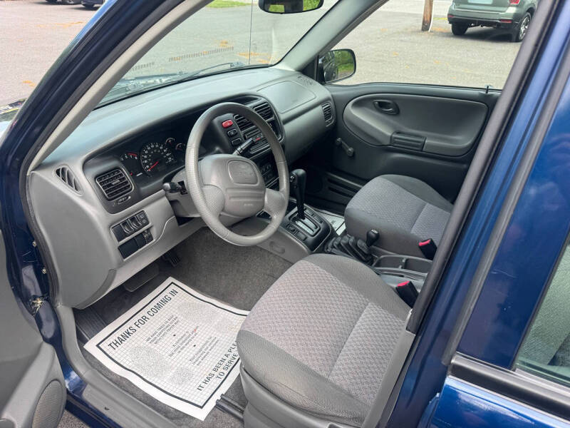 2003 Chevrolet Tracker