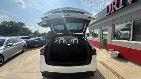 2022 Tesla Model X