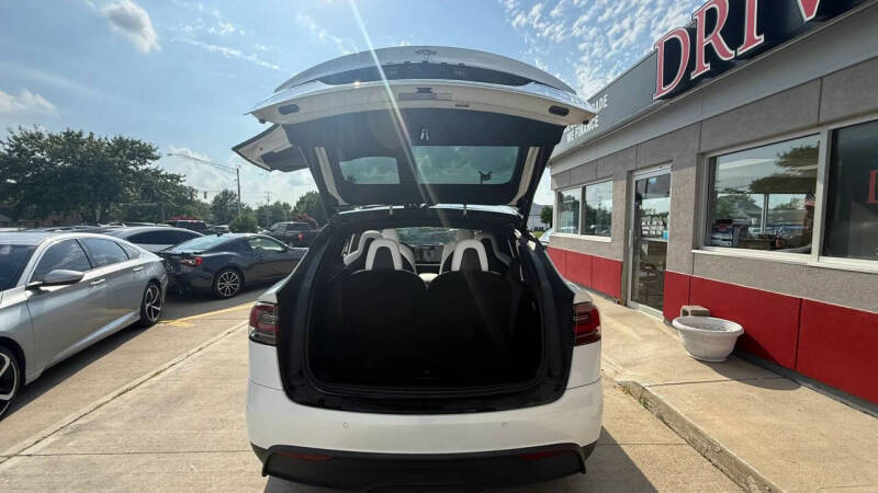 2022 Tesla Model X