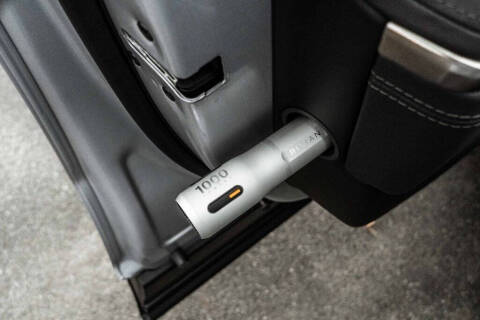 2023 Rivian R1T Adventure